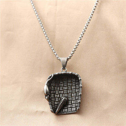 Charming Pendant for Any Occasion