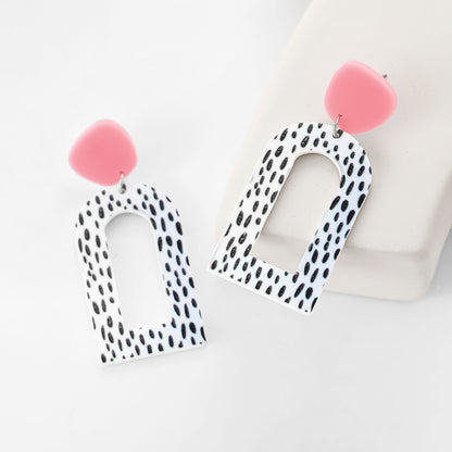 Classic Earring with Timeless Appeal