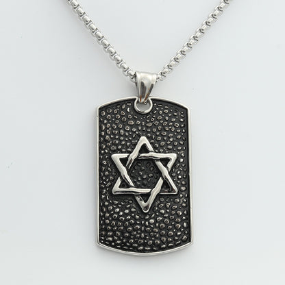 Classic Pendant with Timeless Appeal