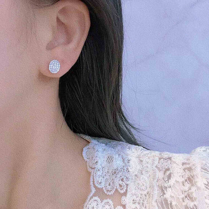 Romantic Earring for Special Moments