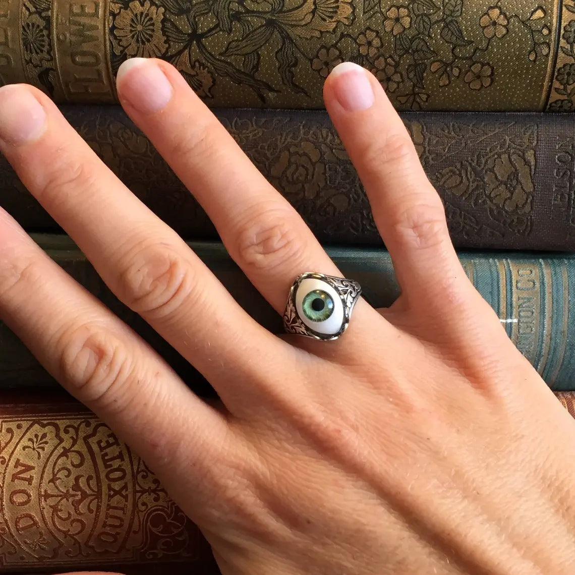 Stunning Ring for Daily Wear