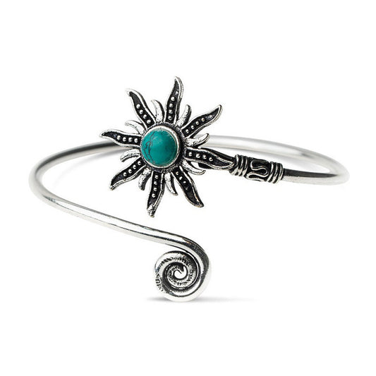 Classic Bracelet with Timeless Appeal