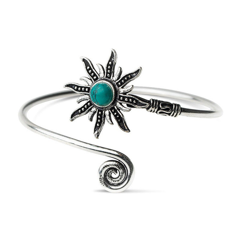 Classic Bracelet with Timeless Appeal