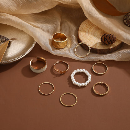 Classic Set with Timeless Appeal