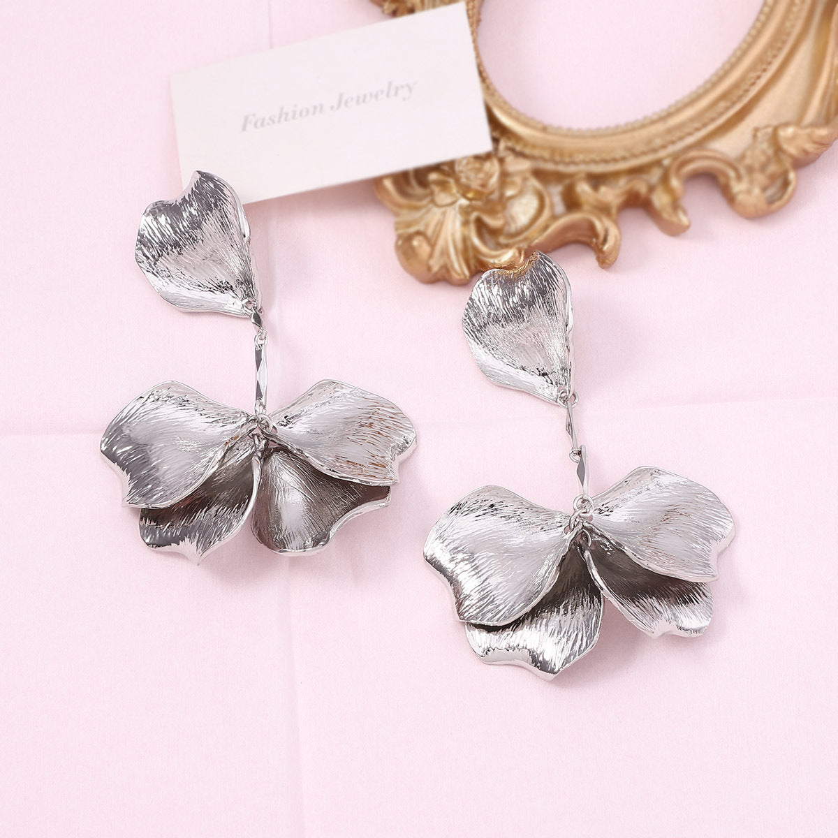 Stunning Earring for Daily Wear