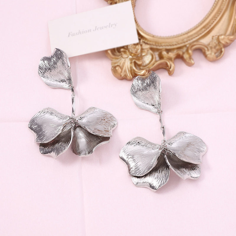 Stunning Earring for Daily Wear