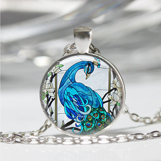 Charming Pendant for Any Occasion