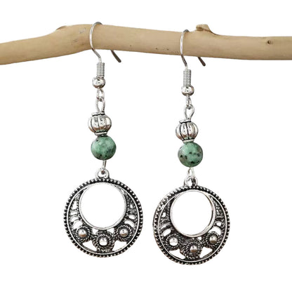 Charming Piece for Any Occasion
