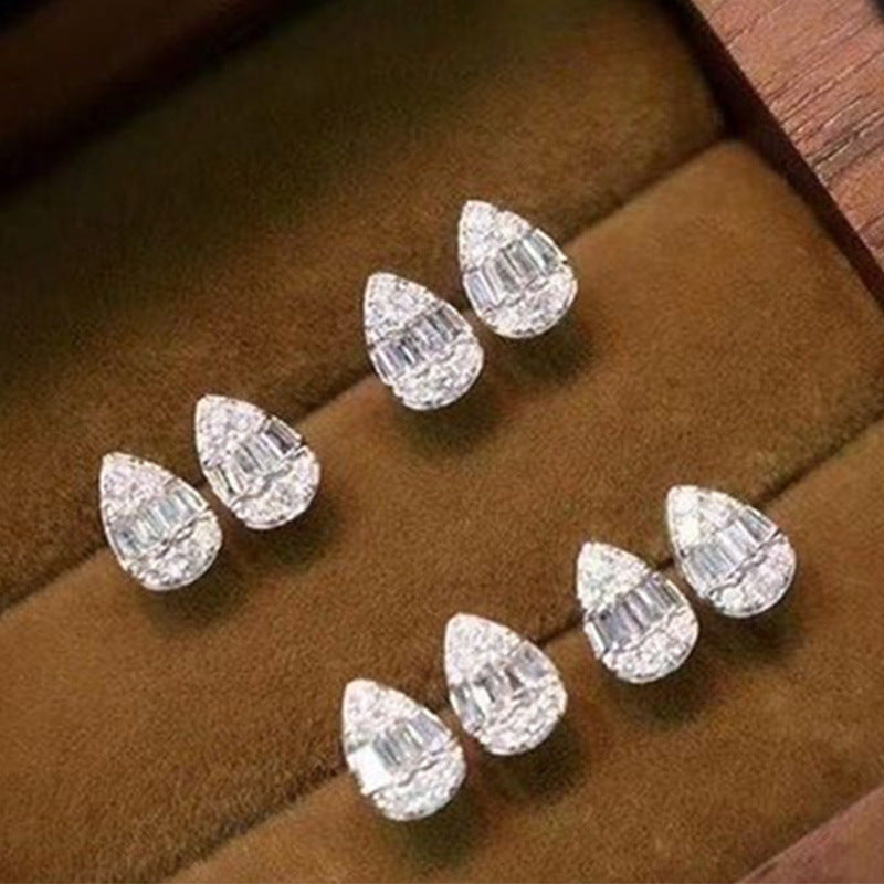 Charming Piece for Any Occasion