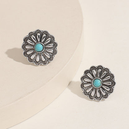 Classic Earring with Timeless Appeal
