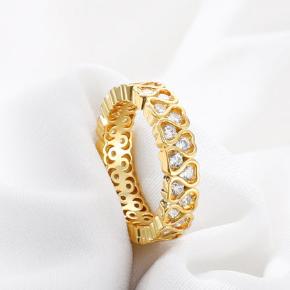 Classic Gold Ring with Timeless Appeal