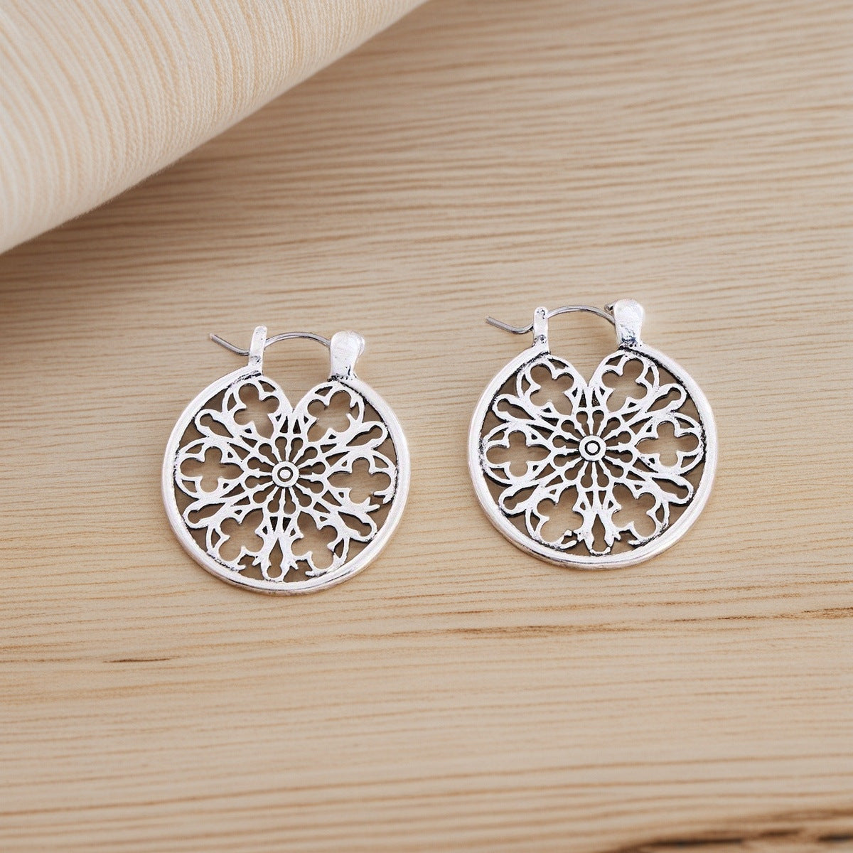 Vintage Handmade Earring