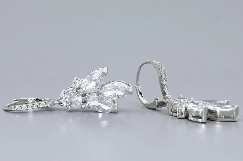 Charming Earring for Any Occasion