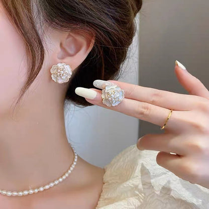 Delicate Artisan Pearl Earring