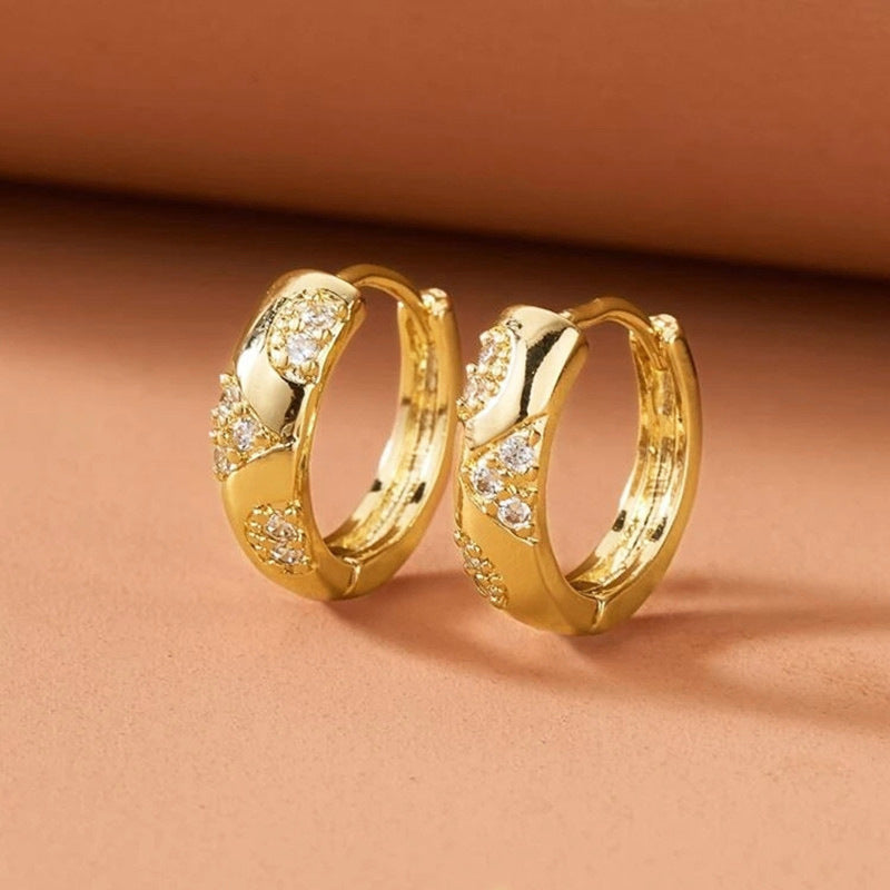 Romantic Earring for Special Moments