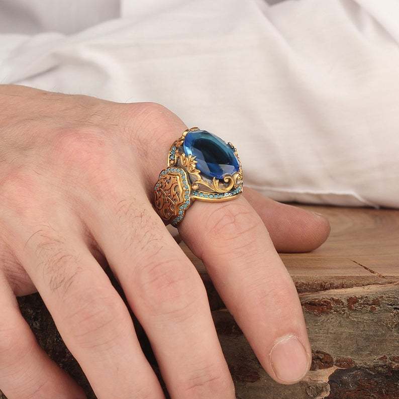 Stunning Gold Ring for Daily Wear