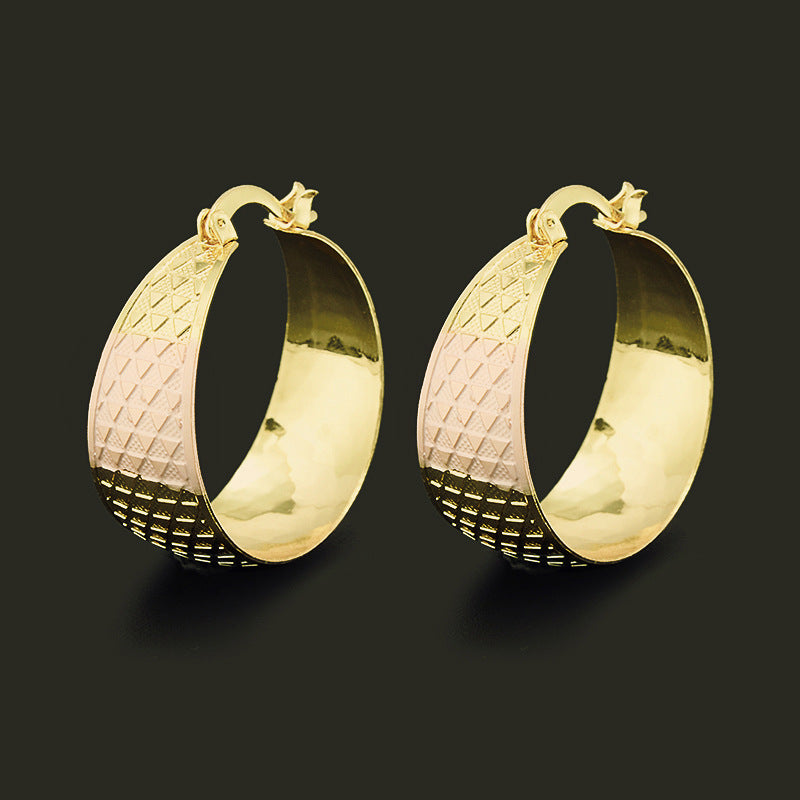 Classic Earring with Timeless Appeal