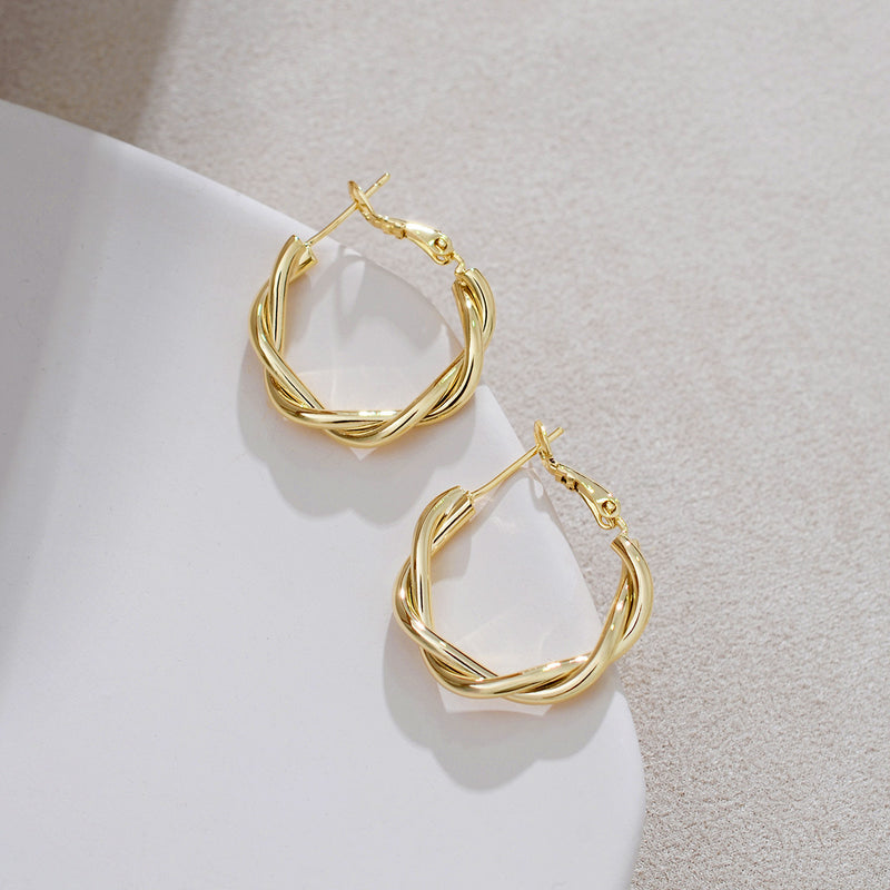 Elegant Earring for Every Occasion