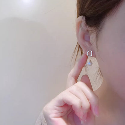 Romantic Pearl Earring for Special Moments