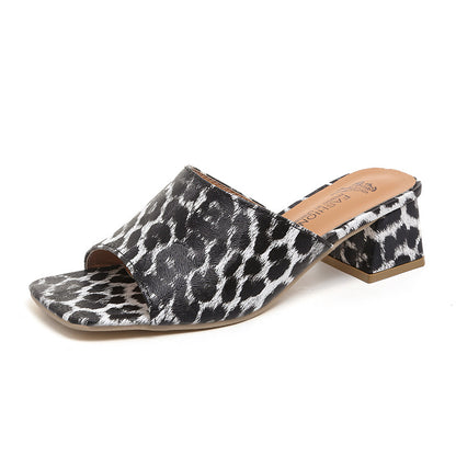 Graceful Orthopedic Shoes for Modern Look