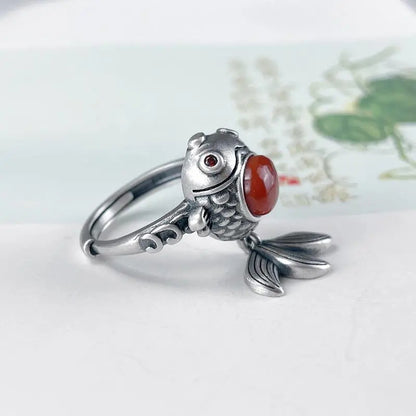 Charming Silver Ring for Any Occasion
