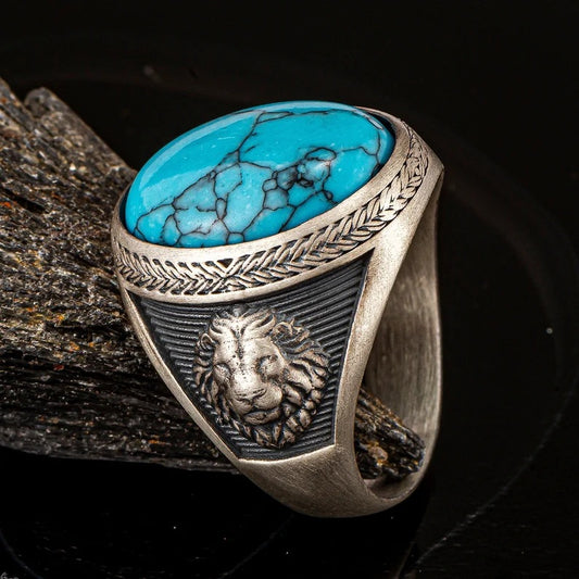 Stunning Silver Ring for Daily Wear