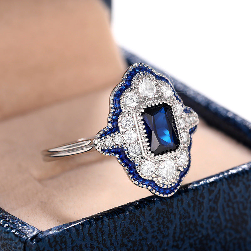 Classic Ring with Timeless Appeal