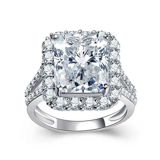 Charming Ring for Any Occasion