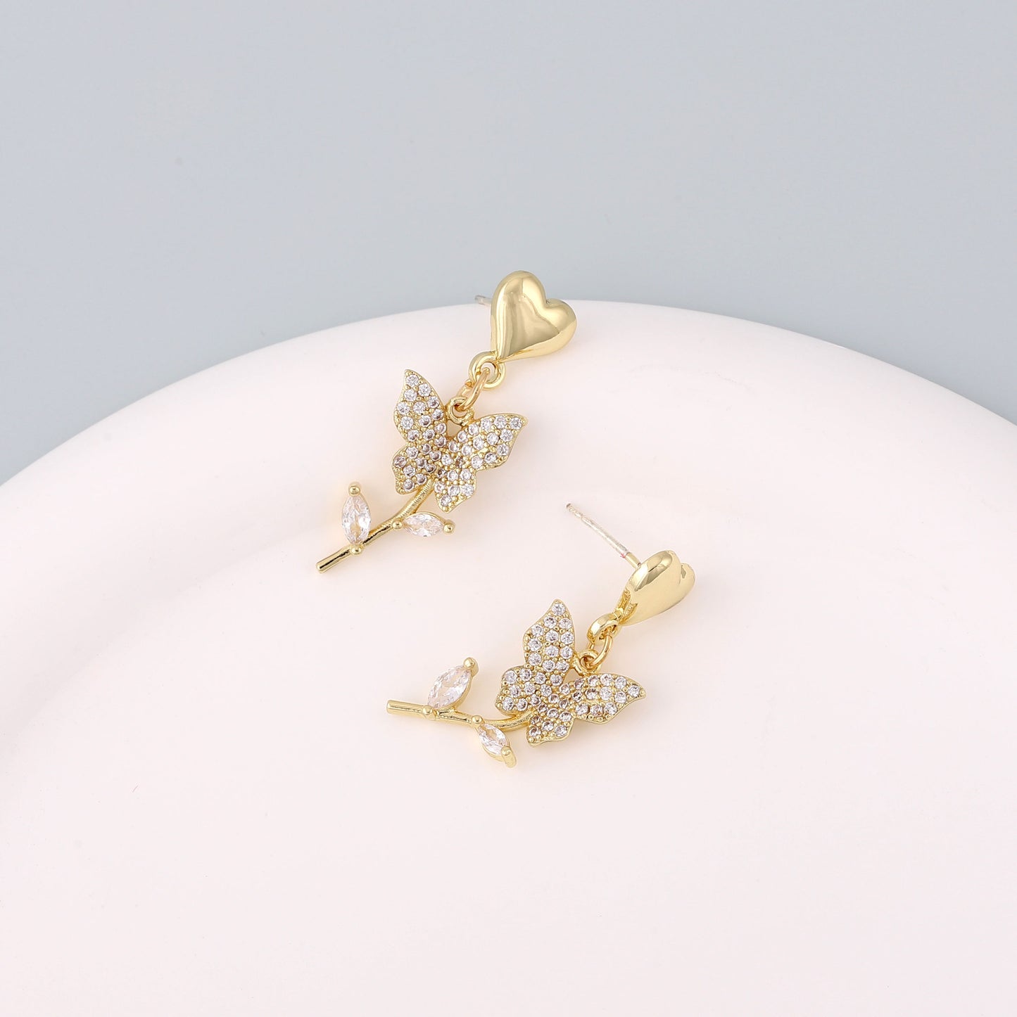 Stunning Earring for Daily Wear