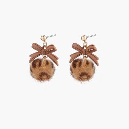 Romantic Earring for Special Moments