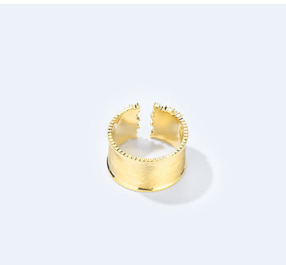 Classic Ring with Timeless Appeal