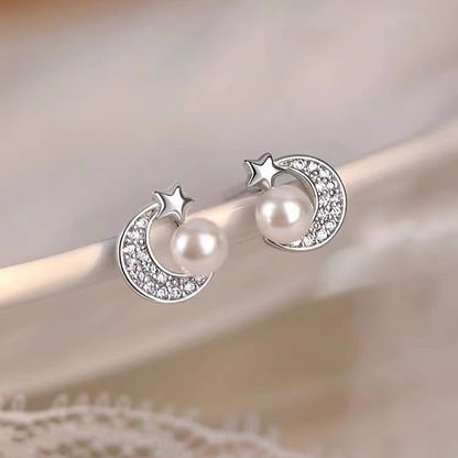 Stunning Pearl Earring for Daily Wear