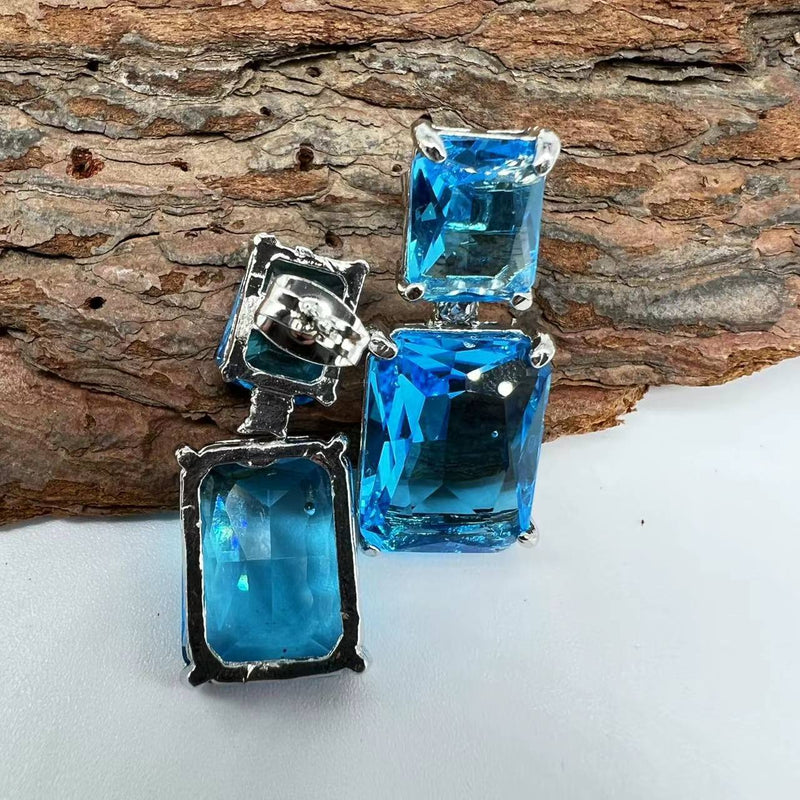 Vintage Handmade Earring