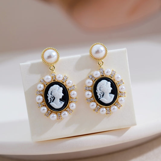 Vintage Handmade Pearl Earring