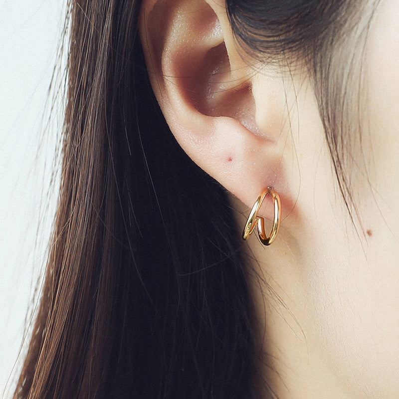 Elegant Gold Earring for Every Occasion