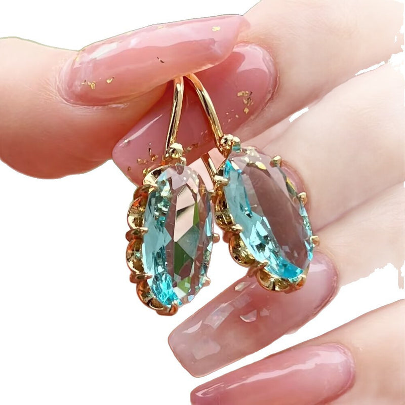 Romantic Earring for Special Moments