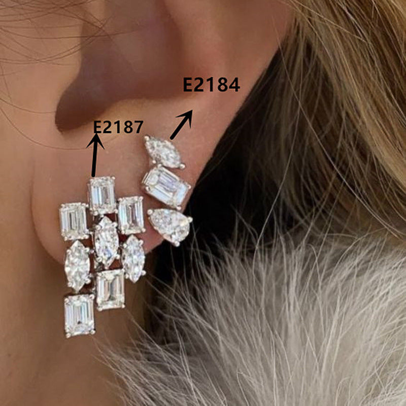 Charming Earring for Any Occasion