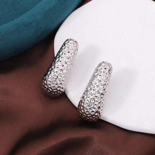 Classic Earring with Timeless Appeal