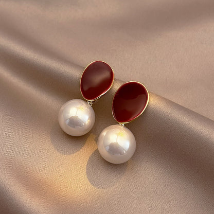 Stunning Pearl Earring for Daily Wear