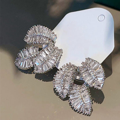 Elegant Piece for Every Occasion