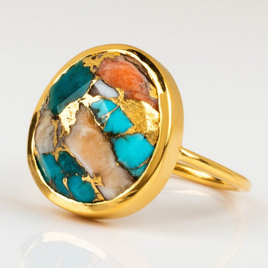 Beautiful Gold Ring with Unique Style