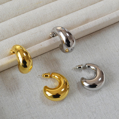 Stunning Gold Earring for Daily Wear