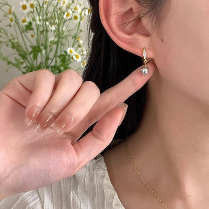 Romantic Pearl Earring for Special Moments