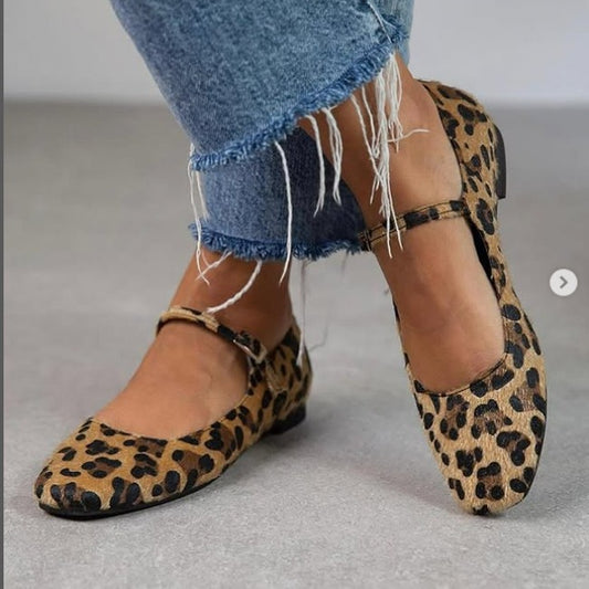 Beautifully Crafted Orthopedic Shoes
