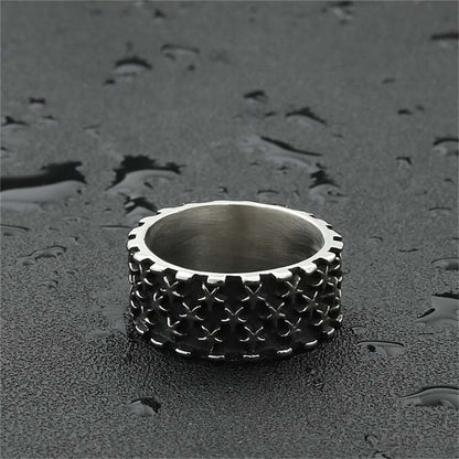 Classic Ring with Timeless Appeal