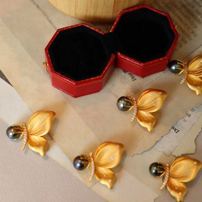 Elegant Silver Piece for Every Occasion