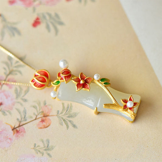 Stunning Silver Necklace for Daily Wear