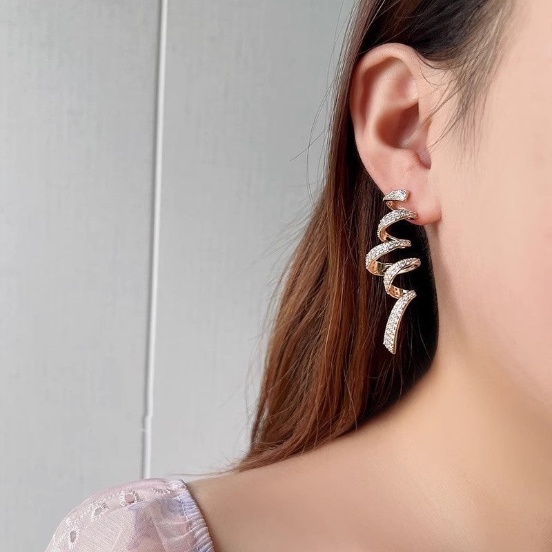 Classic Earring with Timeless Appeal
