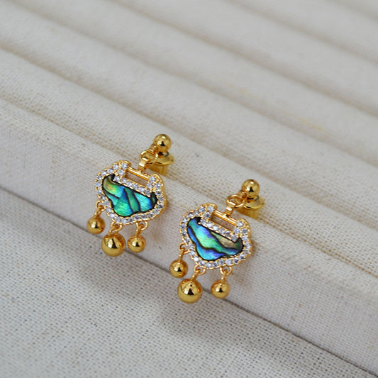 Beautiful Silver Earring with Unique Style