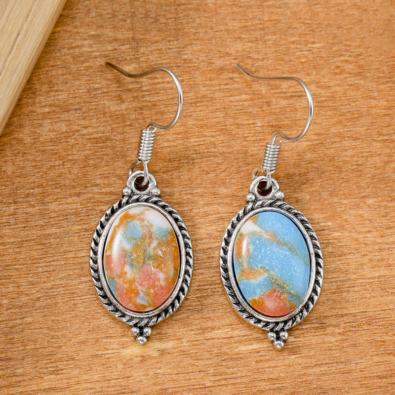 Charming Piece for Any Occasion